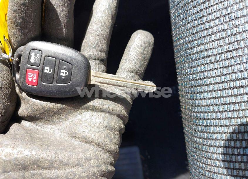 Photo 11 of 2014 Toyota Corolla S PLUS (VIN 2T1BURHE4EC160087)