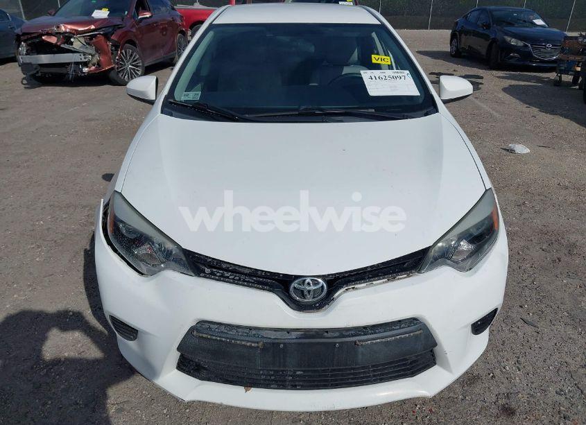 Photo 12 of 2014 Toyota Corolla LE (VIN 2T1BURHE4EC170943)