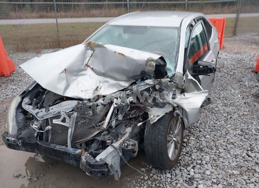 Photo 6 of 2014 Toyota Corolla LE PLUS (VIN 2T1BURHE4EC173518)