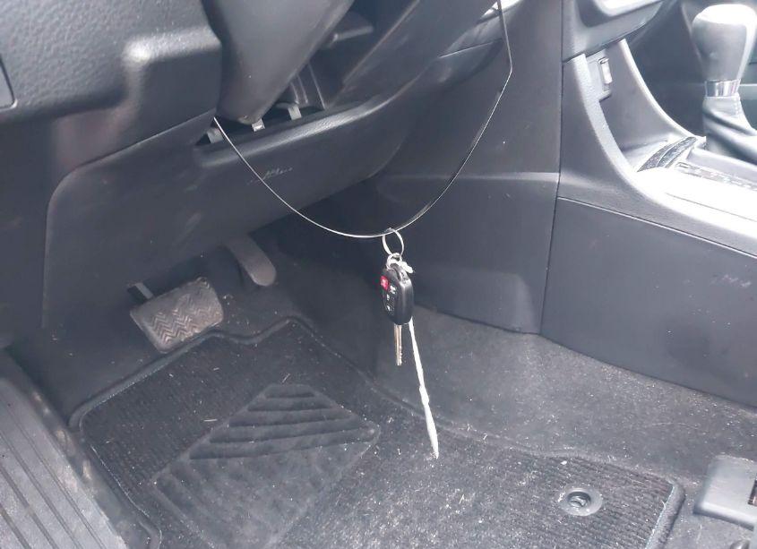 Photo 11 of 2014 Toyota Corolla S PLUS (VIN 2T1BURHE4EC201141)