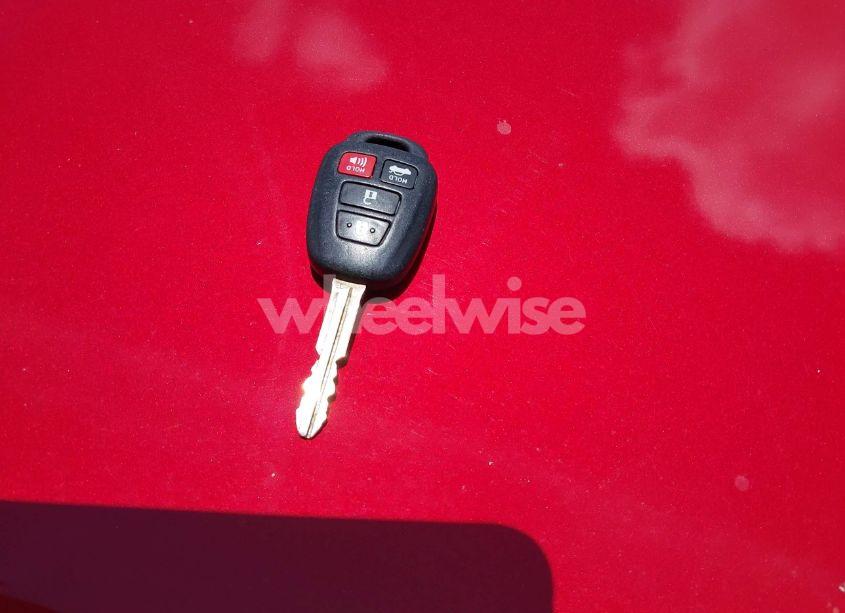 Photo 11 of 2014 Toyota Corolla LE (VIN 2T1BURHE4EC201155)