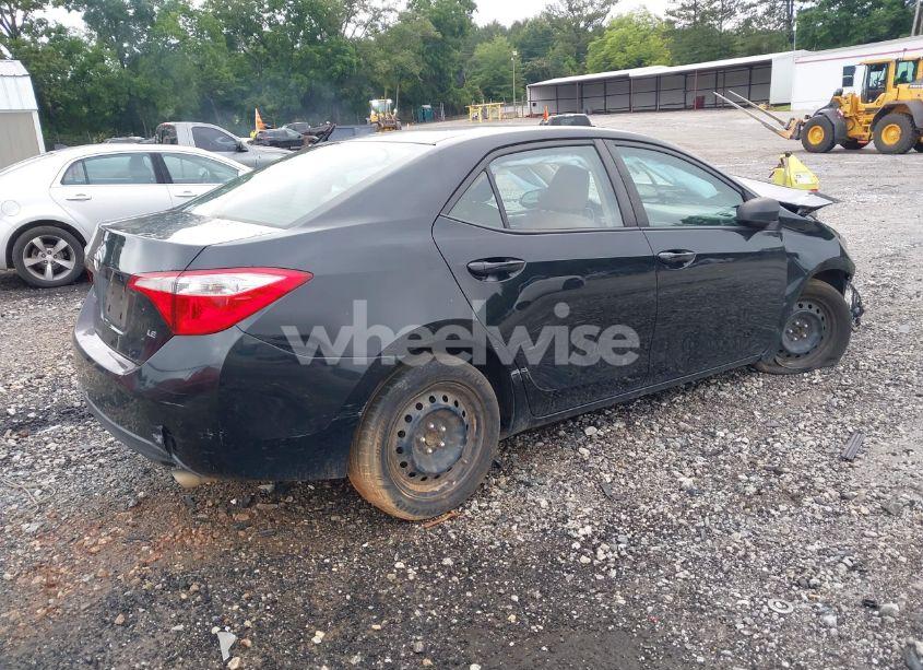 Photo 4 of 2015 Toyota Corolla LE (VIN 2T1BURHE4FC230768)