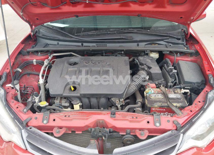 Photo 10 of 2015 Toyota Corolla LE (VIN 2T1BURHE4FC234562)