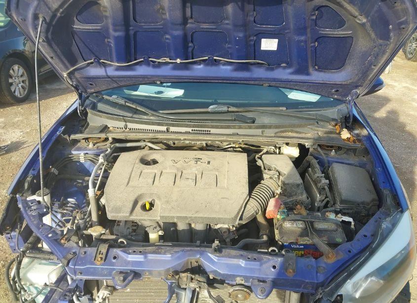 Photo 10 of 2015 Toyota Corolla S PLUS (VIN 2T1BURHE4FC236764)