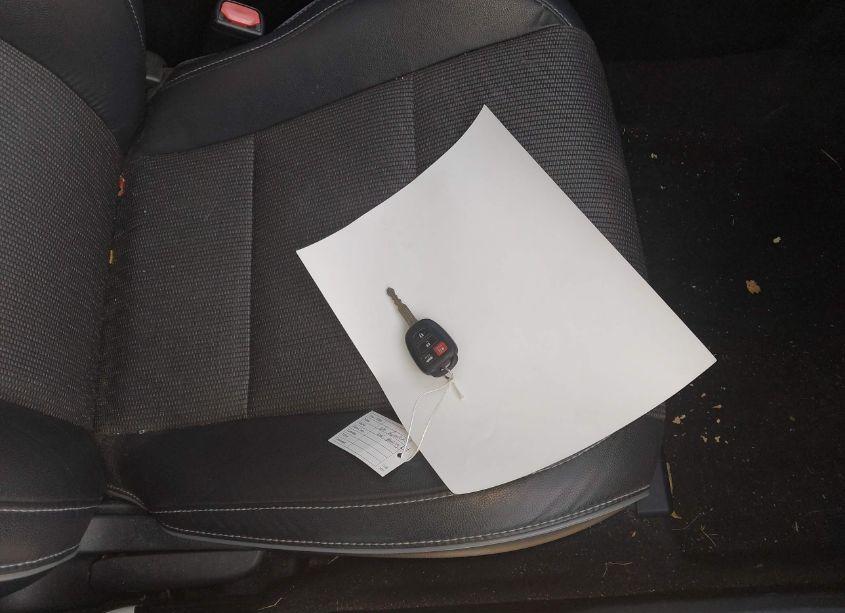 Photo 11 of 2015 Toyota Corolla S PLUS (VIN 2T1BURHE4FC236764)