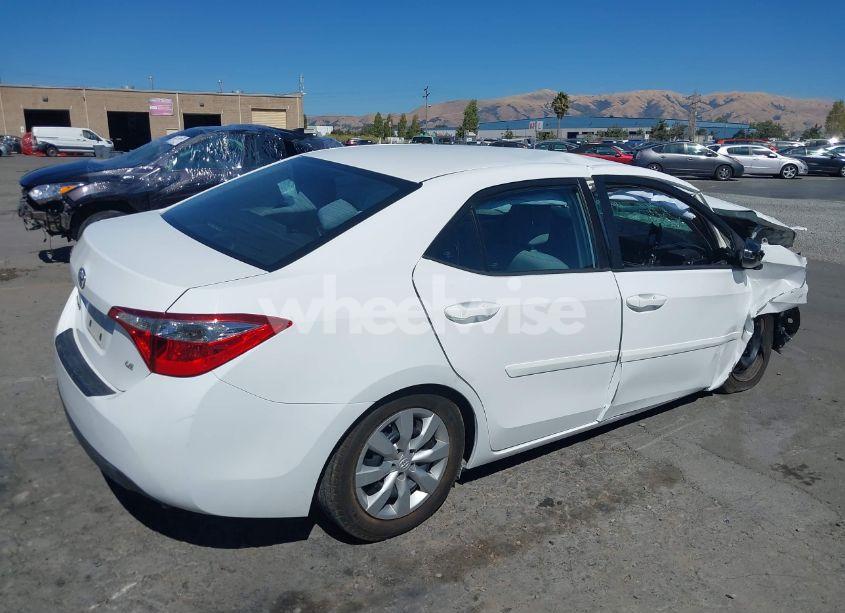 Photo 4 of 2015 Toyota Corolla LE (VIN 2T1BURHE4FC241222)