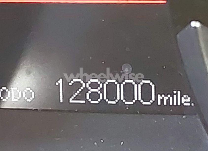 Photo 14 of 2015 Toyota Corolla S PLUS (VIN 2T1BURHE4FC269151)