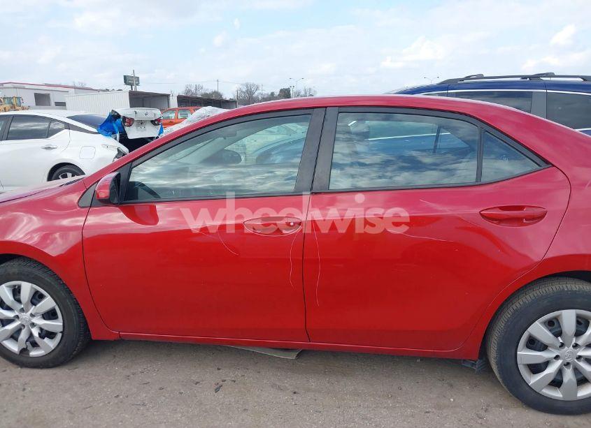 Photo 15 of 2015 Toyota Corolla LE (VIN 2T1BURHE4FC273216)
