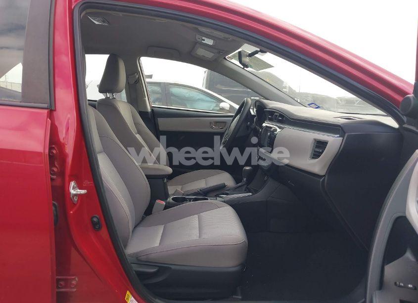 Photo 5 of 2015 Toyota Corolla LE (VIN 2T1BURHE4FC273216)