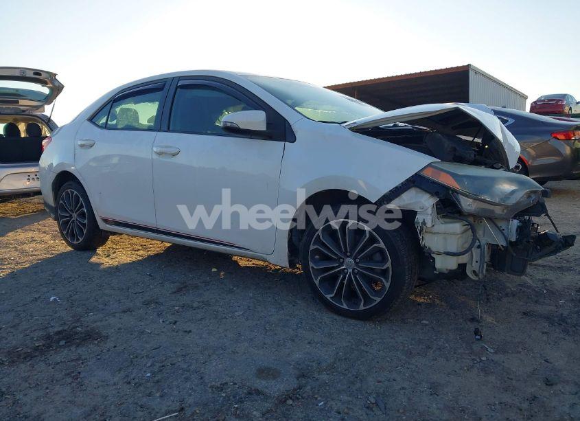 2015 Toyota Corolla L/LE/LE PLS/PRM/S/S PLS (VIN 2T1BURHE4FC293918) main photo