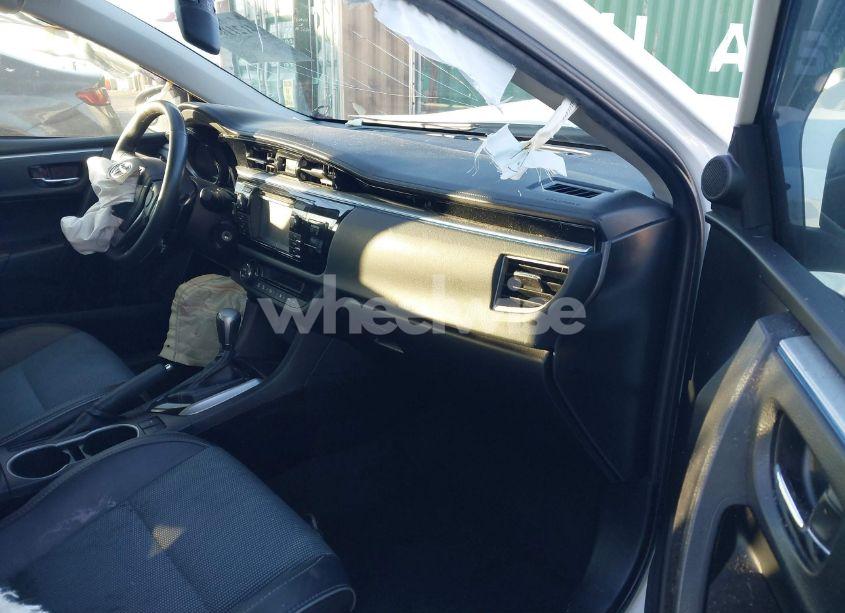 Photo 5 of 2015 Toyota Corolla L/LE/LE PLS/PRM/S/S PLS (VIN 2T1BURHE4FC293918)