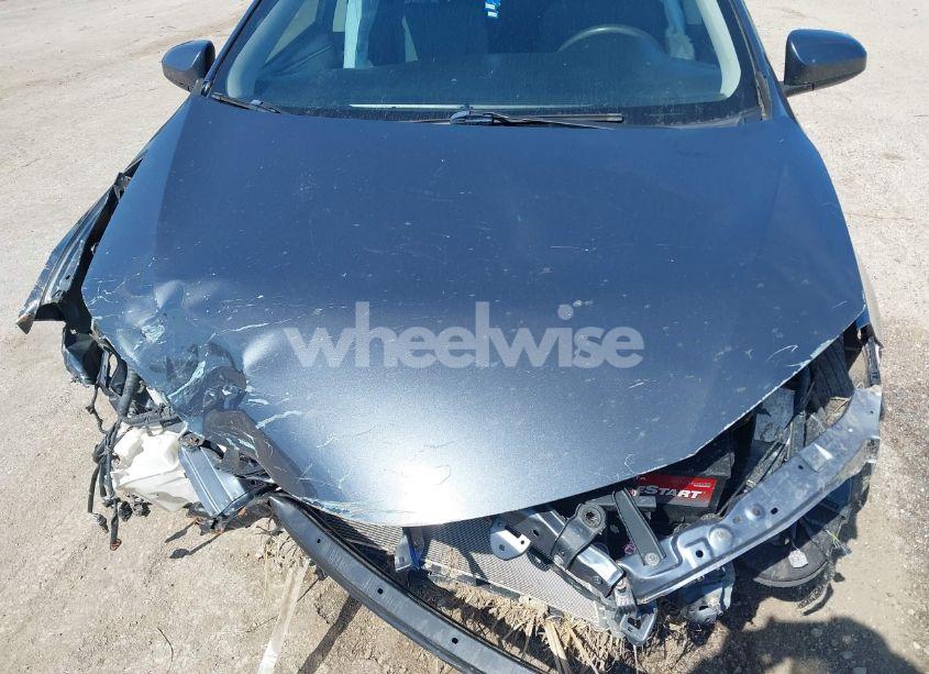 Photo 10 of 2015 Toyota Corolla L (VIN 2T1BURHE4FC308112)