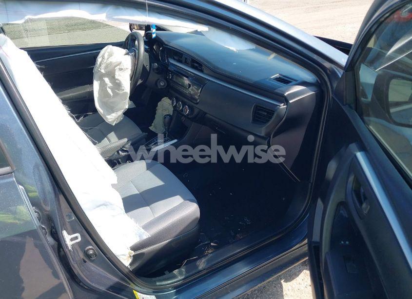 Photo 5 of 2015 Toyota Corolla L (VIN 2T1BURHE4FC308112)