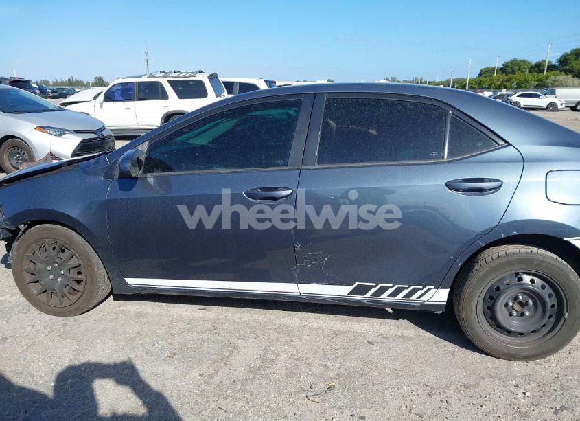 Photo 15 of 2015 Toyota Corolla LE (VIN 2T1BURHE4FC313567)