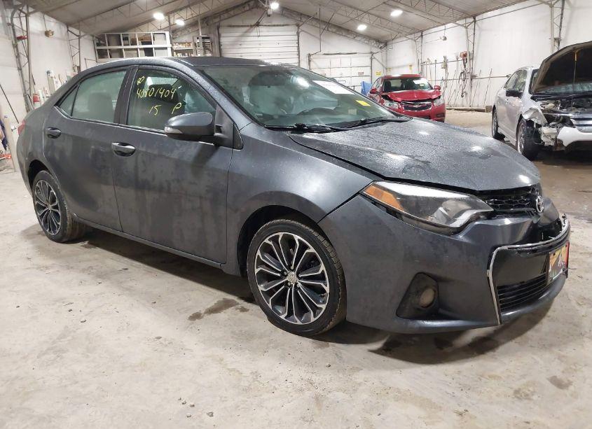 2015 Toyota Corolla S PLUS (VIN 2T1BURHE4FC329557) main photo