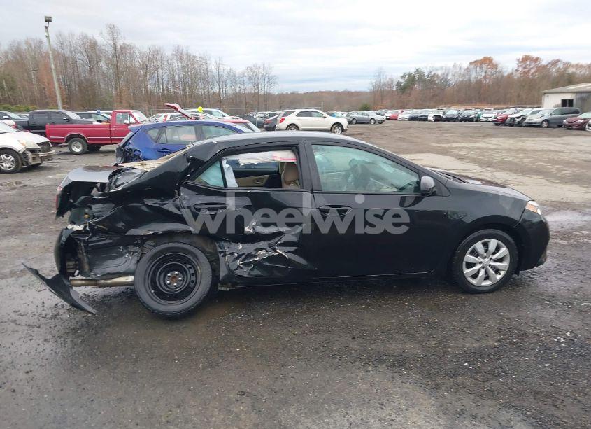 Photo 13 of 2015 Toyota Corolla LE (VIN 2T1BURHE4FC346973)