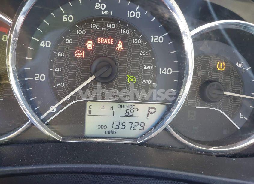 Photo 15 of 2015 Toyota Corolla LE (VIN 2T1BURHE4FC351395)