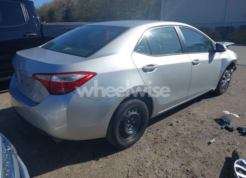 Photo 4 of 2015 Toyota Corolla LE (VIN 2T1BURHE4FC351395)