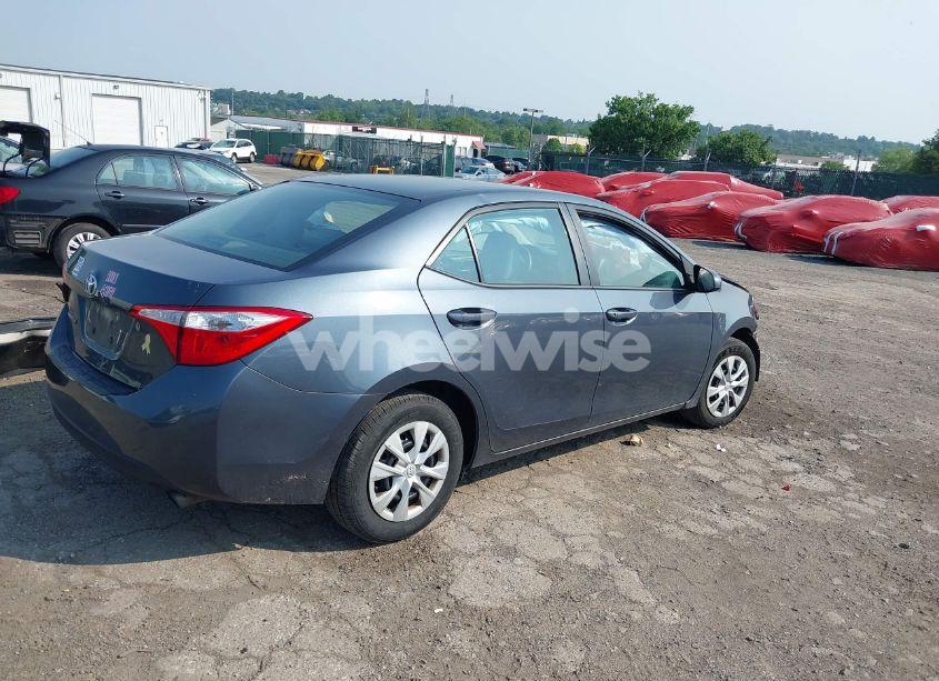 Photo 4 of 2015 Toyota Corolla L (VIN 2T1BURHE4FC357066)