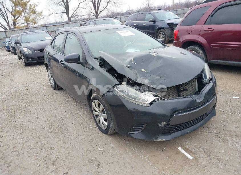 2015 Toyota Corolla LE (VIN 2T1BURHE4FC361019) main photo