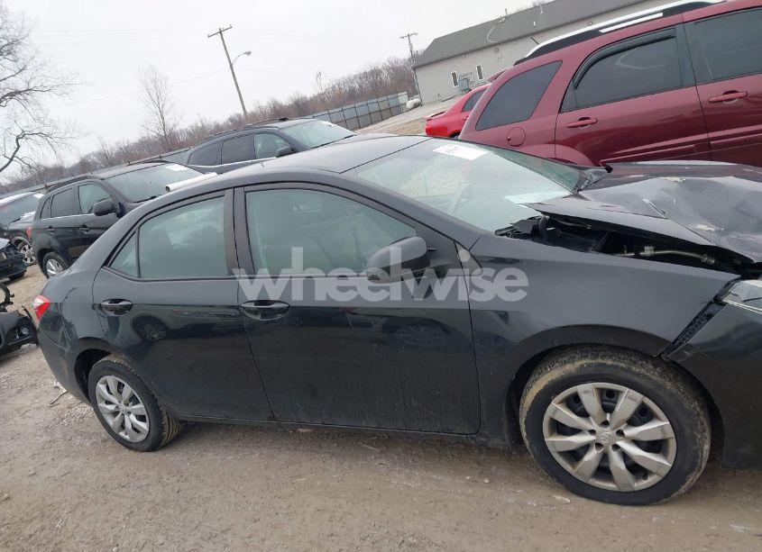 Photo 13 of 2015 Toyota Corolla LE (VIN 2T1BURHE4FC361019)