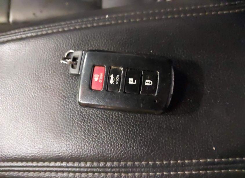 Photo 11 of 2015 Toyota Corolla S PREMIUM (VIN 2T1BURHE4FC364986)