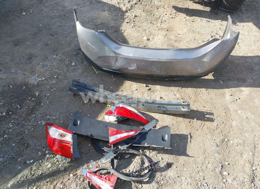 Photo 12 of 2015 Toyota Corolla LE (VIN 2T1BURHE4FC385739)