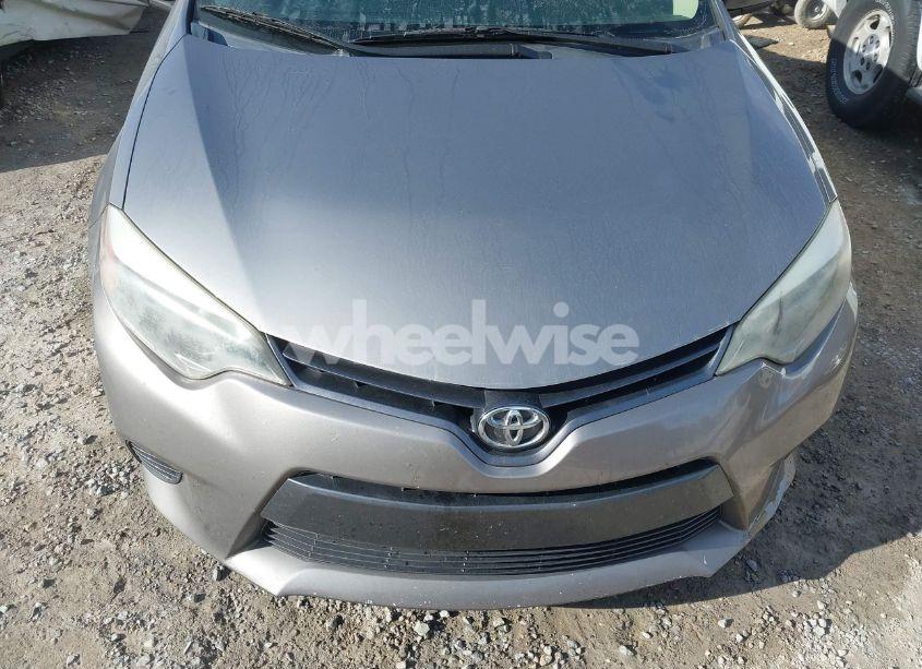 Photo 13 of 2015 Toyota Corolla LE (VIN 2T1BURHE4FC385739)