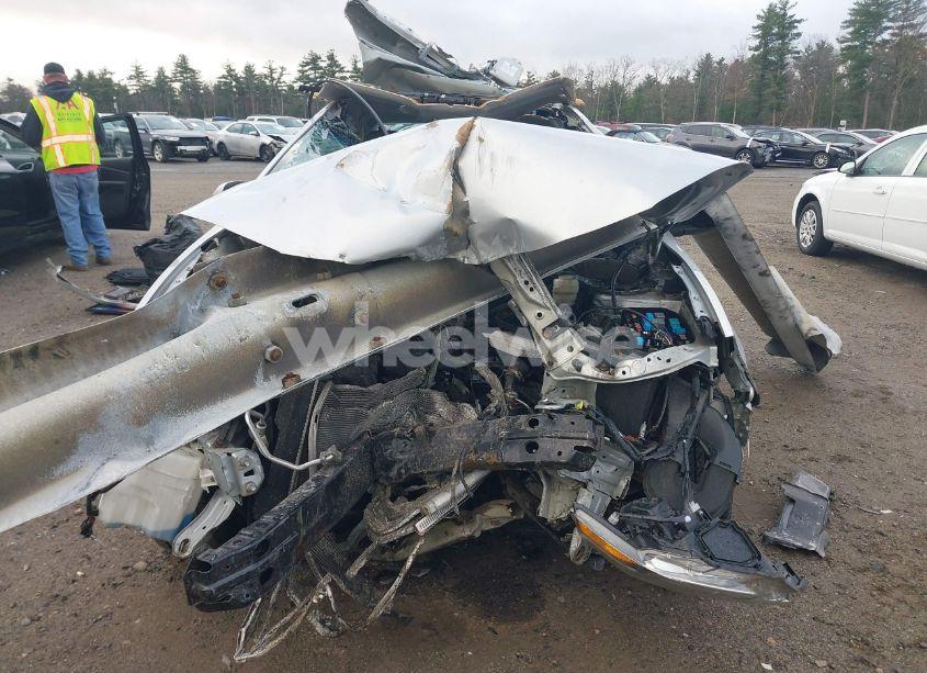 Photo 12 of 2015 Toyota Corolla LE (VIN 2T1BURHE4FC386079)