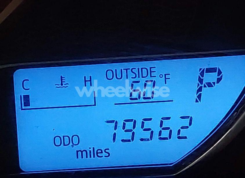 Photo 16 of 2015 Toyota Corolla LE (VIN 2T1BURHE4FC395784)