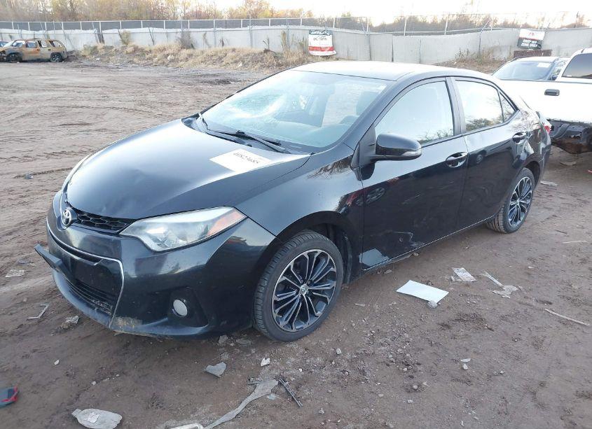 Photo 2 of 2015 Toyota Corolla S PLUS (VIN 2T1BURHE4FC396269)