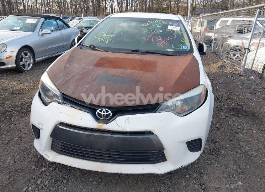 Photo 11 of 2015 Toyota Corolla LE (VIN 2T1BURHE4FC401440)