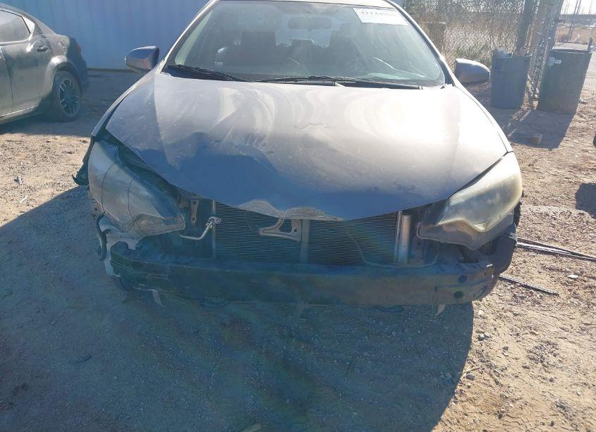 Photo 6 of 2015 Toyota Corolla LE (VIN 2T1BURHE4FC411823)