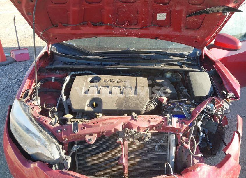 Photo 10 of 2015 Toyota Corolla LE (VIN 2T1BURHE4FC415144)