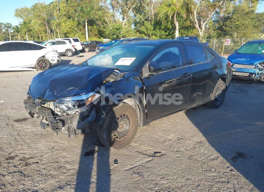 Photo 2 of 2015 Toyota Corolla LE (VIN 2T1BURHE4FC419176)