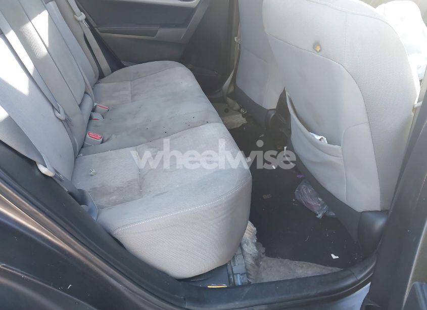 Photo 8 of 2015 Toyota Corolla LE (VIN 2T1BURHE4FC419176)