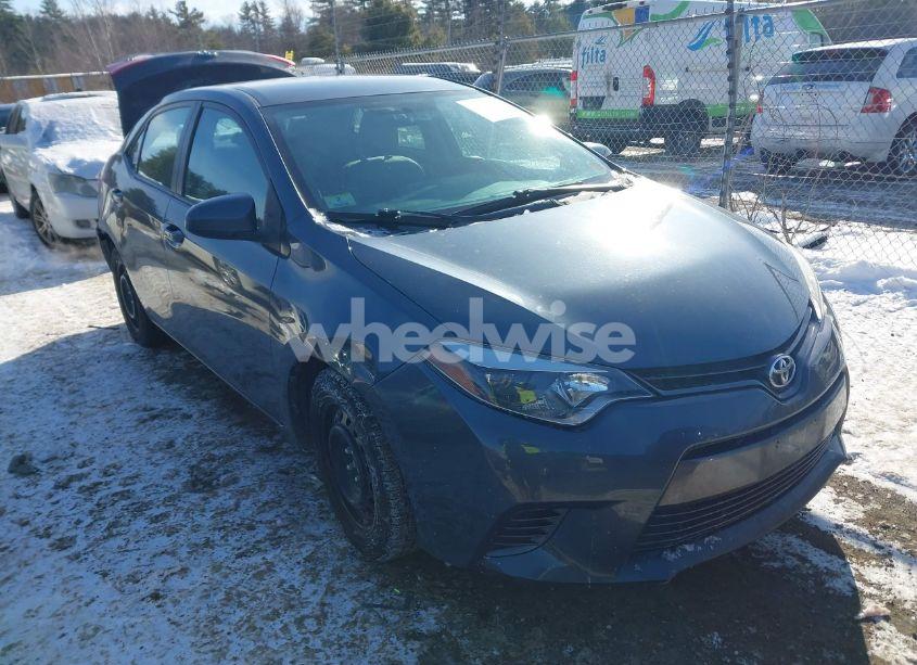 Photo 13 of 2015 Toyota Corolla LE (VIN 2T1BURHE4FC427472)