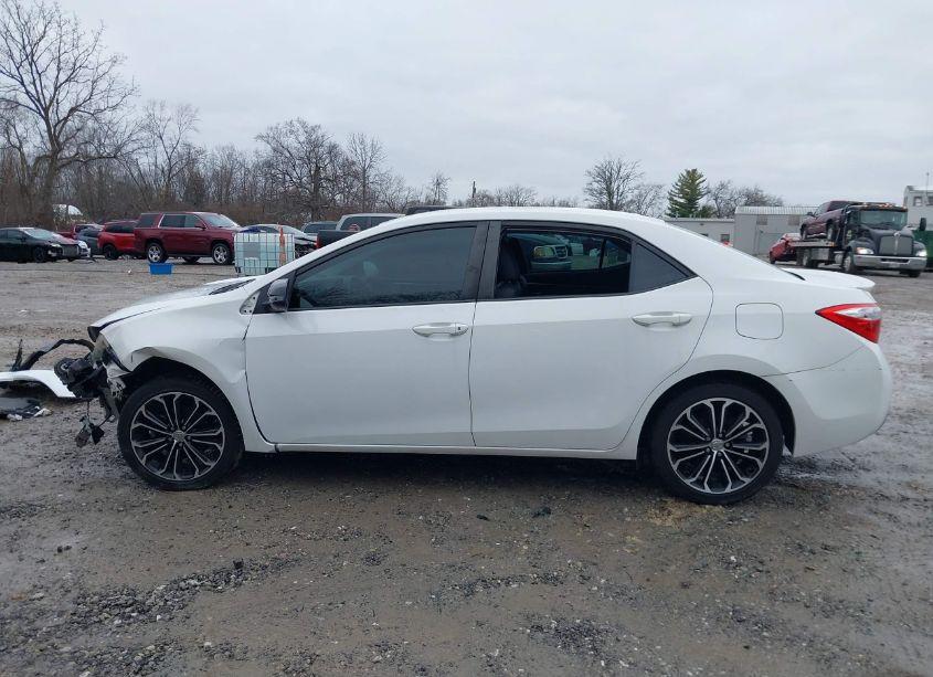 Photo 14 of 2015 Toyota Corolla S PLUS (VIN 2T1BURHE4FC449164)
