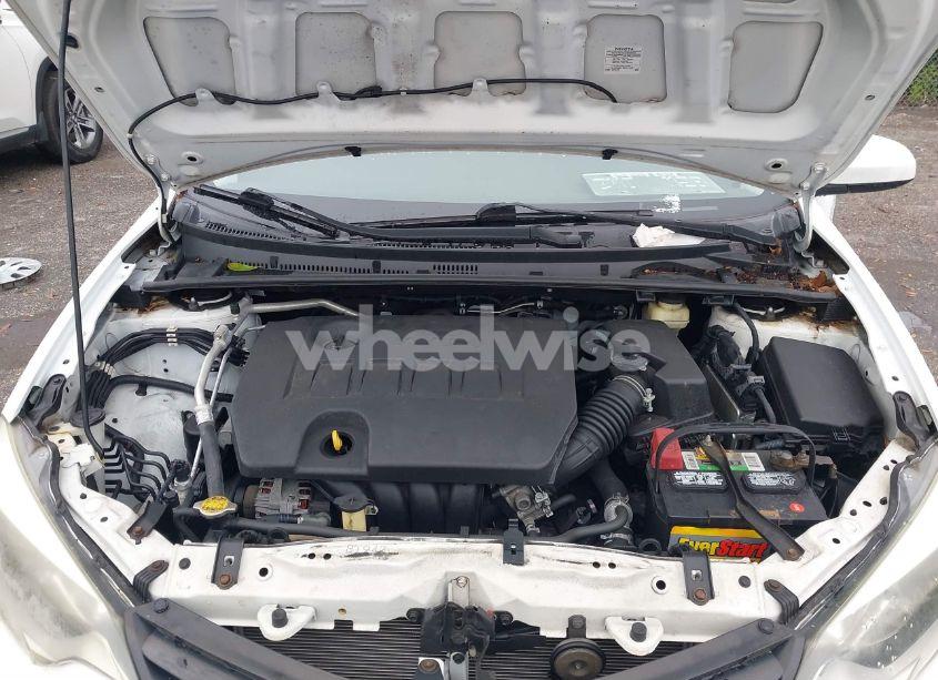 Photo 10 of 2016 Toyota Corolla L (VIN 2T1BURHE4GC501300)