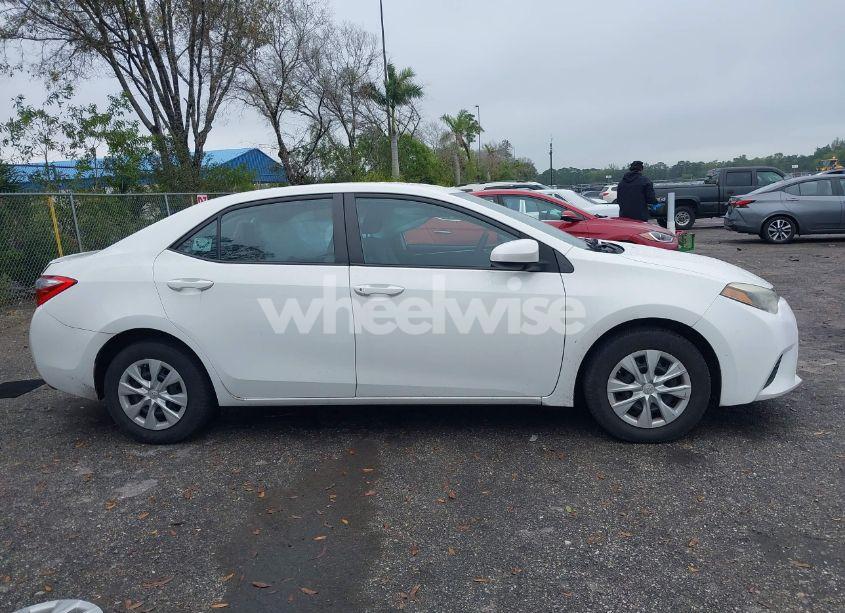 Photo 13 of 2016 Toyota Corolla L (VIN 2T1BURHE4GC501300)