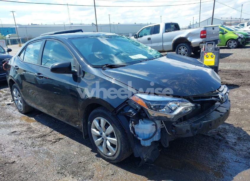 2016 Toyota Corolla LE (VIN 2T1BURHE4GC532577) main photo