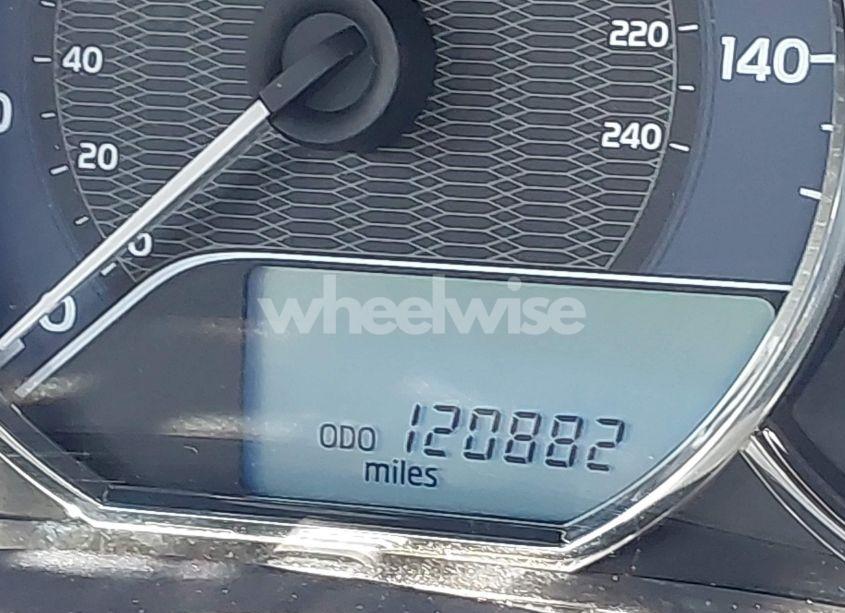 Photo 14 of 2016 Toyota Corolla LE (VIN 2T1BURHE4GC532577)