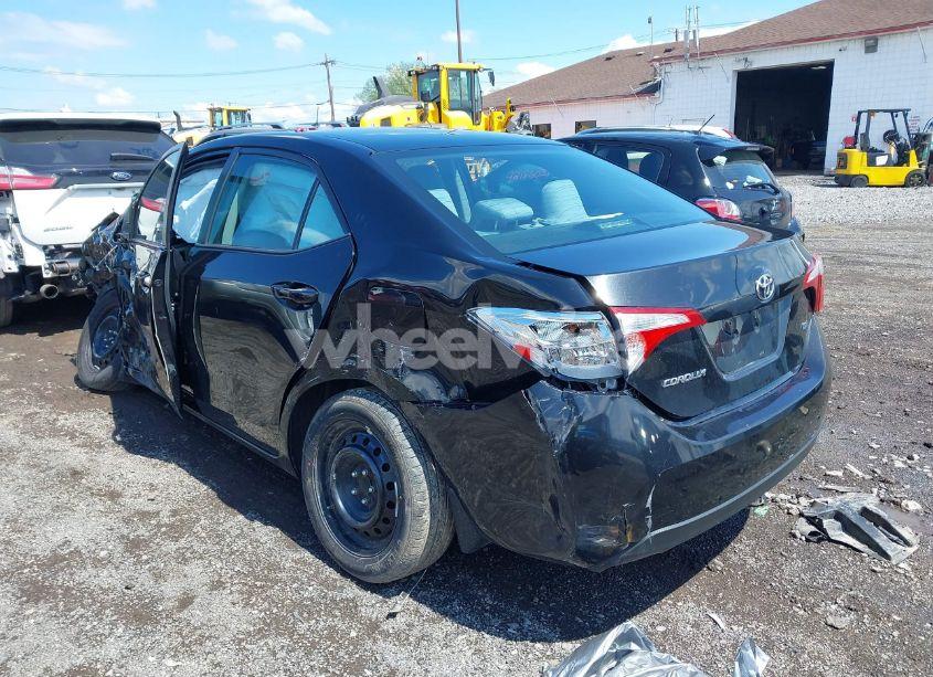 Photo 3 of 2016 Toyota Corolla LE (VIN 2T1BURHE4GC532577)