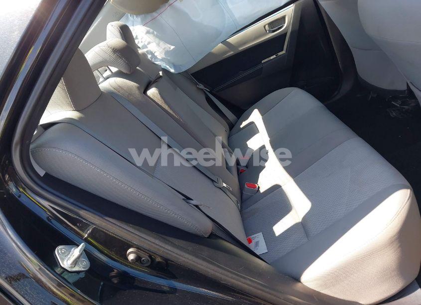 Photo 8 of 2016 Toyota Corolla LE (VIN 2T1BURHE4GC532577)