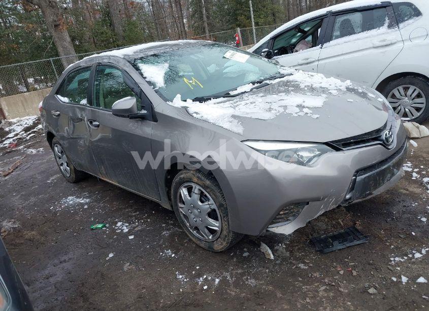 2016 Toyota Corolla LE (VIN 2T1BURHE4GC543112) main photo