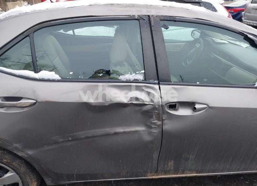 Photo 13 of 2016 Toyota Corolla LE (VIN 2T1BURHE4GC543112)