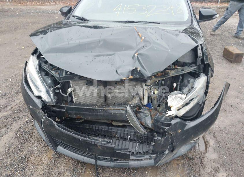 Photo 6 of 2016 Toyota Corolla S W/SPECIAL EDITION PKG (VIN 2T1BURHE4GC570696)