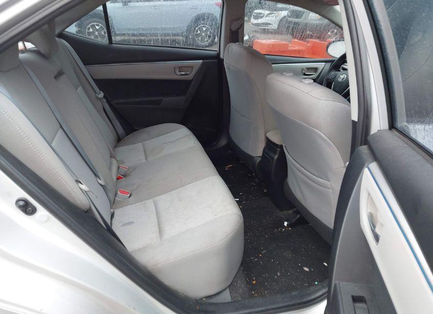 Photo 8 of 2016 Toyota Corolla LE (VIN 2T1BURHE4GC582153)