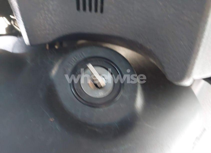 Photo 11 of 2016 Toyota Corolla LE PLUS (VIN 2T1BURHE4GC584324)