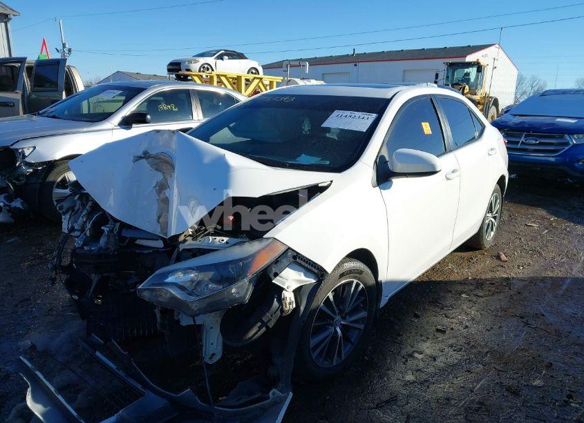 Photo 2 of 2016 Toyota Corolla LE PLUS (VIN 2T1BURHE4GC584324)